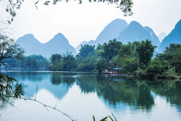 常用的市场信息服务渠道有