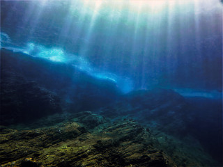 我马上要去面试 重庆凯宾斯基酒店的客房部秘书 要准备些什么啊 薪酬怎么样呢