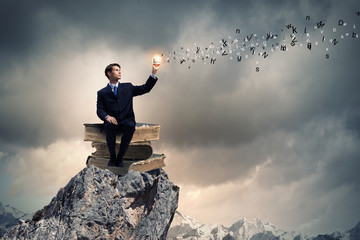 我马上要去面试 重庆凯宾斯基酒店的客房部秘书 要准备些什么啊 薪酬怎么样呢