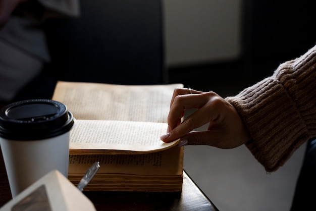 常用的市场信息服务渠道有